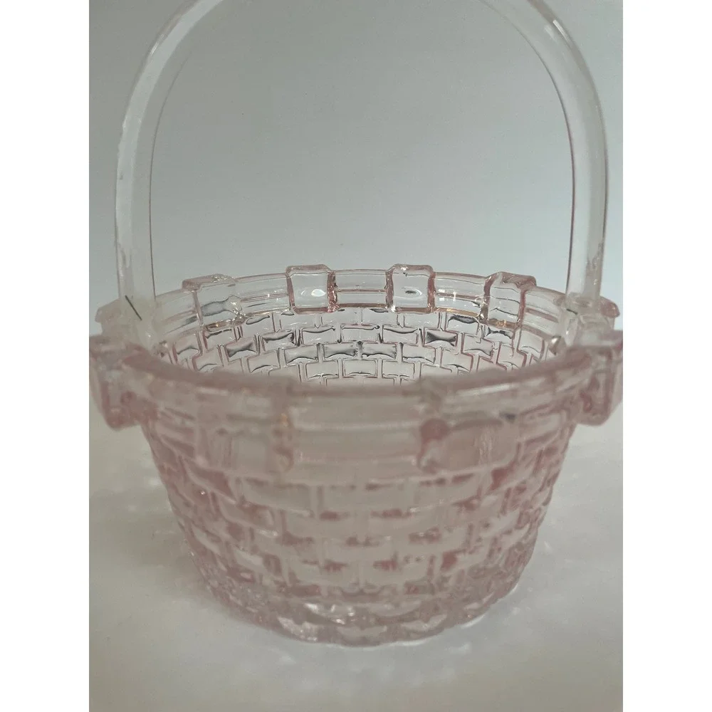 Vintage Pink Depression‎ Glass Basketweave Candy Dish Basket with Handle